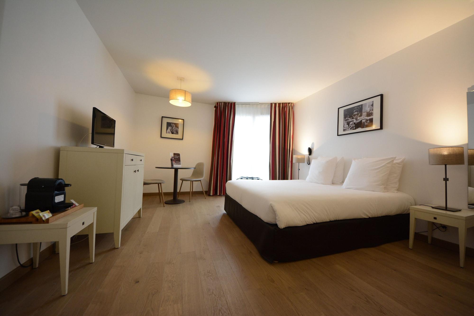 Hotel Cerise Chatou Esterno foto