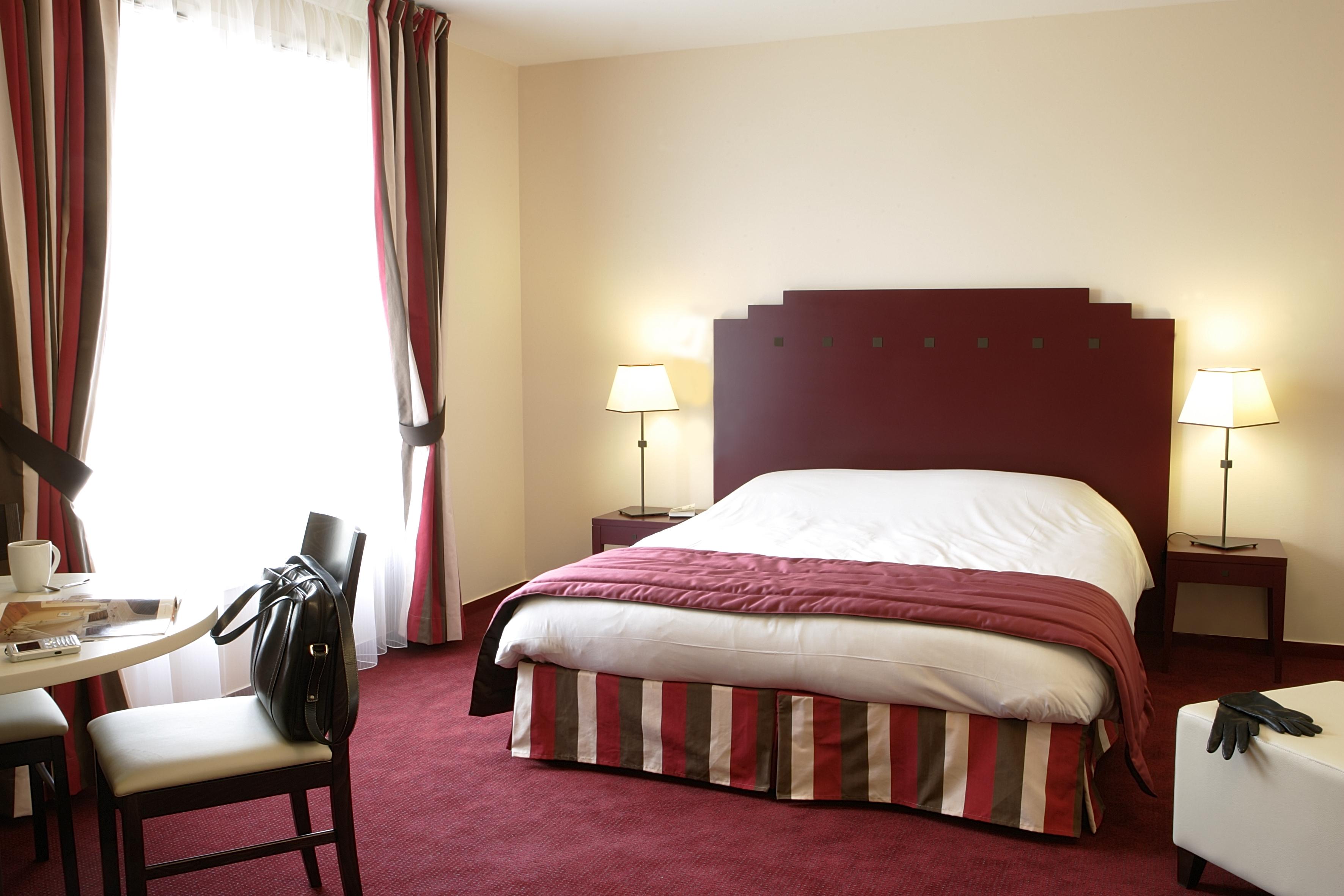 Hotel Cerise Chatou Esterno foto