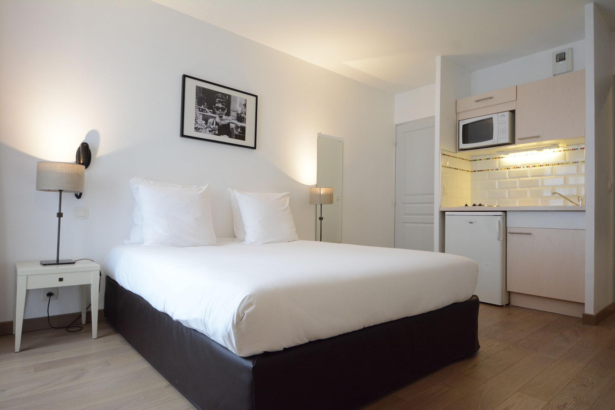 Hotel Cerise Chatou Esterno foto