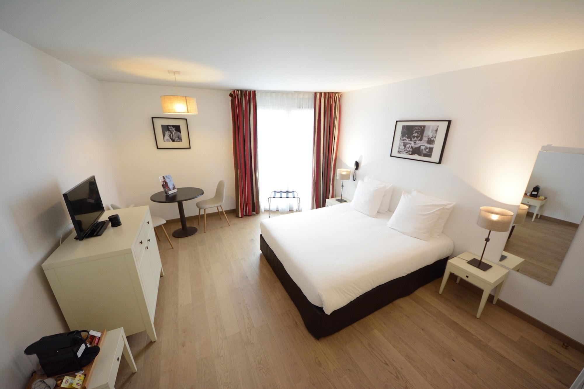 Hotel Cerise Chatou Esterno foto