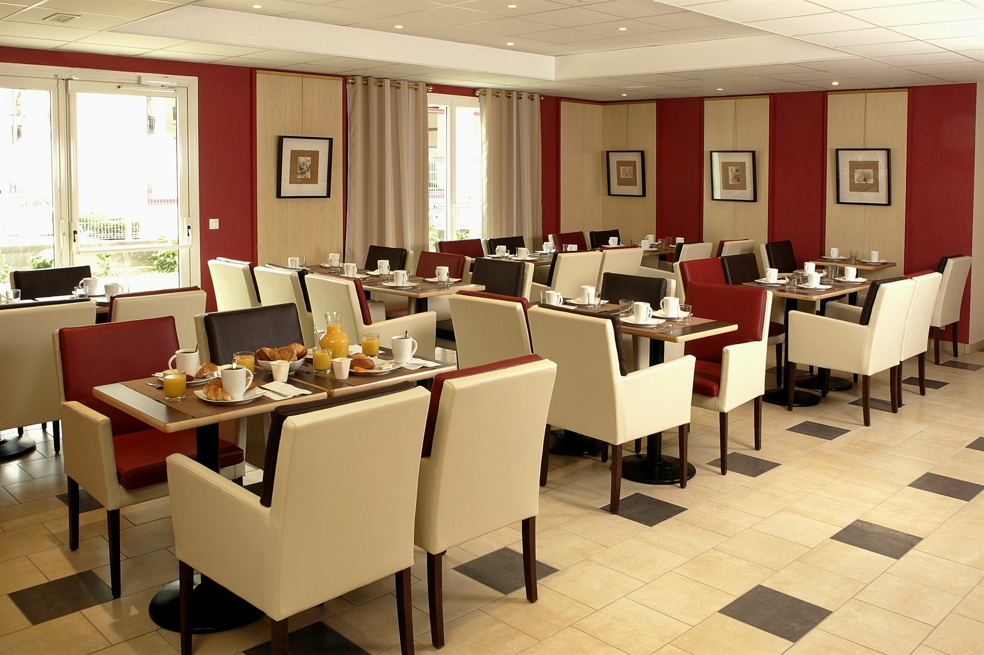 Hotel Cerise Chatou Esterno foto